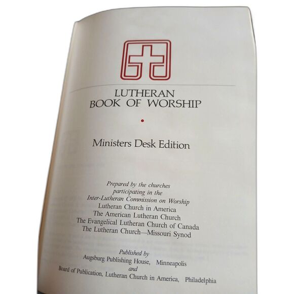Lutheran Book of Worship Minister’s Desk Edition 1978 Third Printing 1983 - Picture 2 of 4